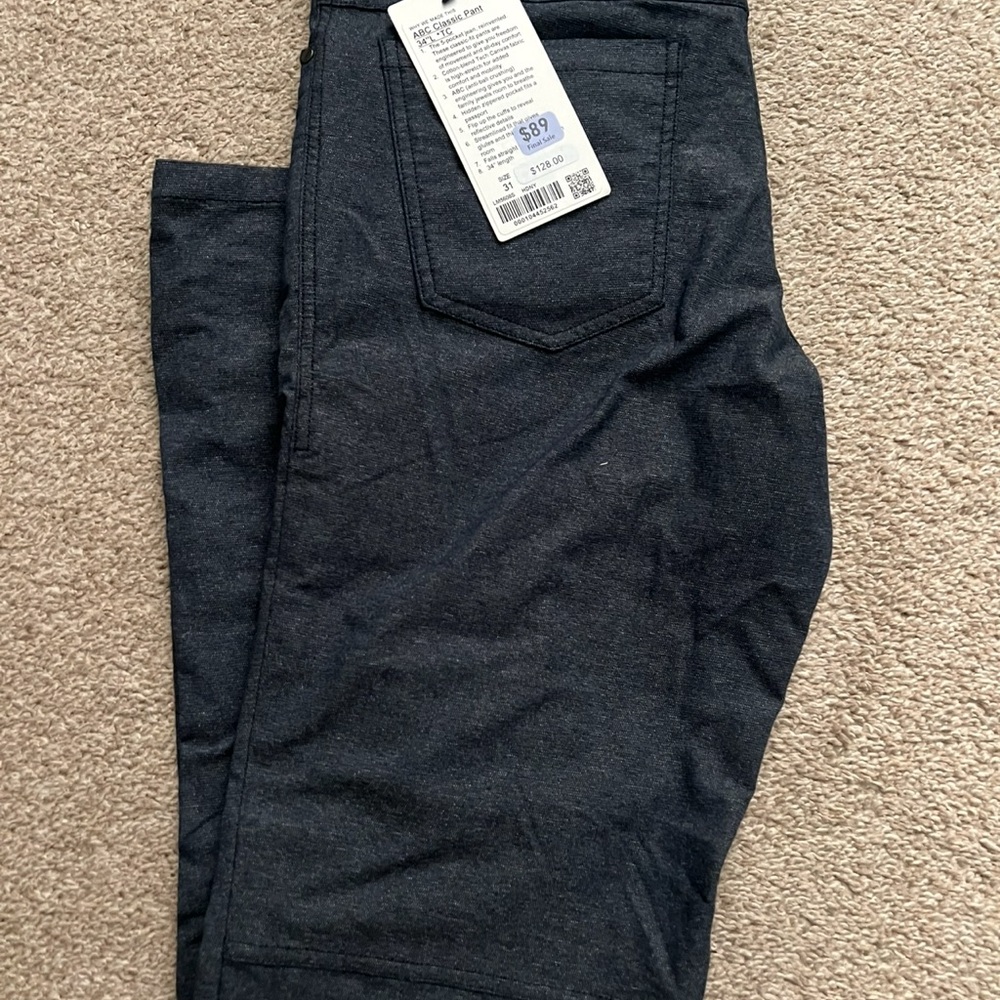 Lululemon ABC Classic Pant 34”L Denim
